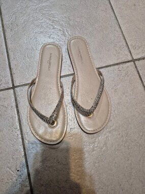 Banana Republic Flat Neutral Sandals